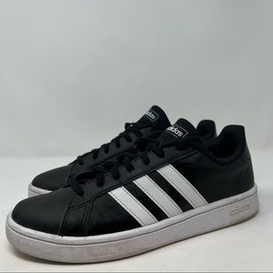 Black and white Adidas Shoes Grand court Women Size 8.5